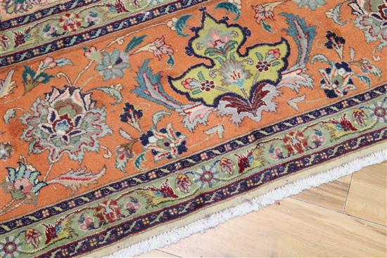 A Tabriz carpet 405 x 305cm